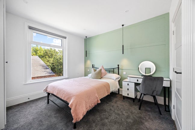 High Spec En-Suite Room in Hove Main Photo