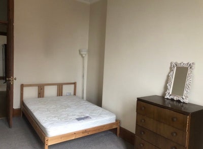 Room in spacious Dennistoun flat Main Photo