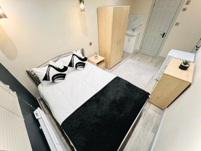 ✨🛏️ Ensuite Room to Let in Norwood Main Photo