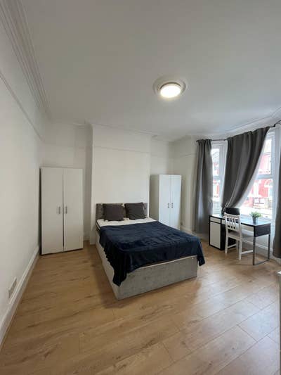 Huge Double Room in *NW2* Main Photo