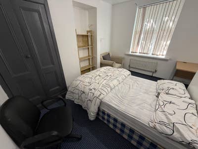 From &pound;125 PW Bills Included  Main Photo