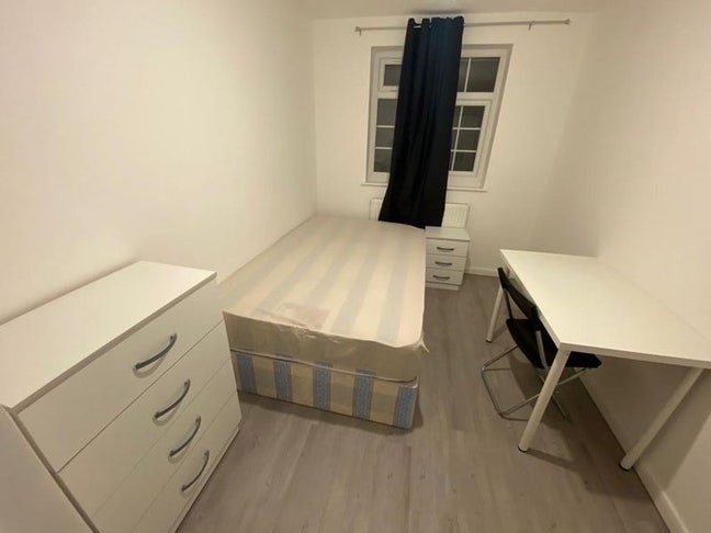 ✨ 🛏️ Double  Room to Let in Uxbridge Main Photo
