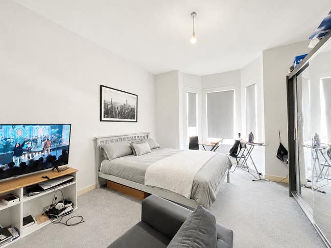  Large  Room  Located  in  Woolwich  SE18 Main Photo
