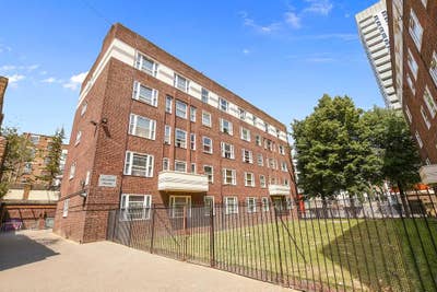 3 Bedroom Flat in Central London Liverpool Street Main Photo