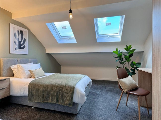 🚨Refurbished Studio Available September 🚨 Main Photo