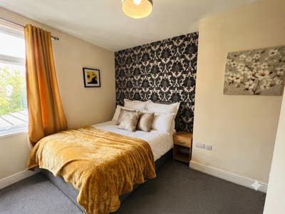 Double Room in Hull✨ Main Photo