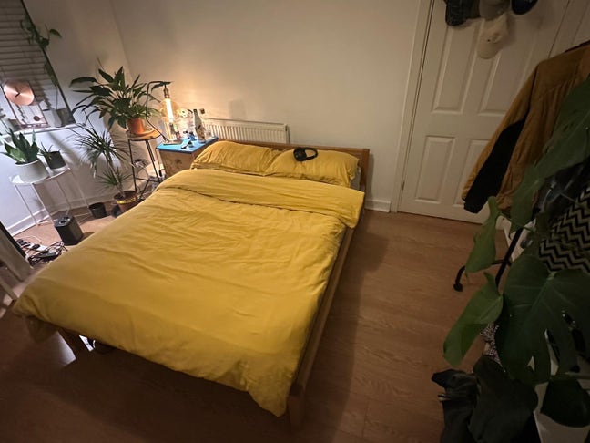 Double room in Newcross  Main Photo