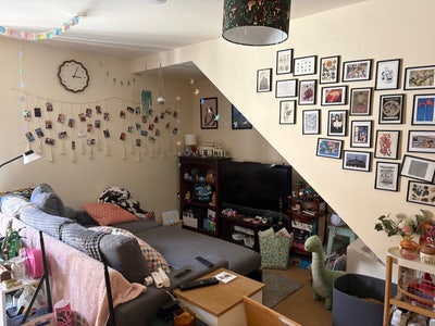 Double bedroom in flat available !! Main Photo