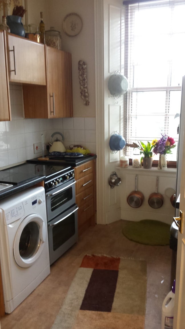 Haymarket flat good location Main Photo