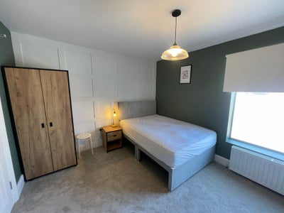 Stunning Double Room -Centre Mansfield Main Photo