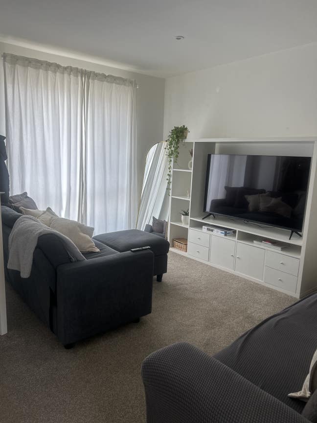 Furnished Double Room Available  Main Photo