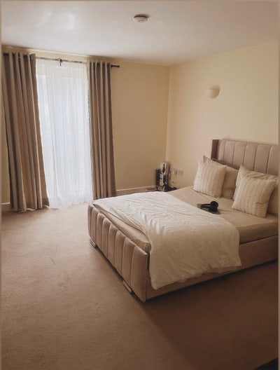 Flat for rent - 6 min walk to Woking station Main Photo