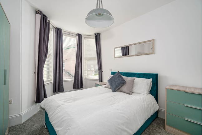 🪴QUESTION! Do you want a spacious En-suite? Main Photo