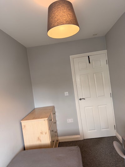 Single bedroom  Main Photo