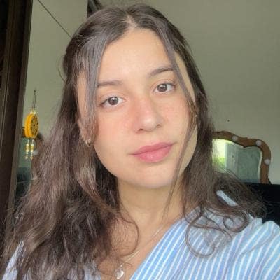 Looking for a house/flat to share for six months Main Photo