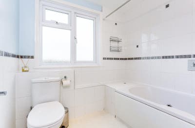 Double Room Near South Ealing Main Photo