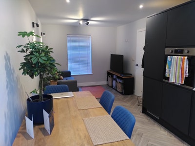 Double Room in St George 2 Bed Detached Main Photo