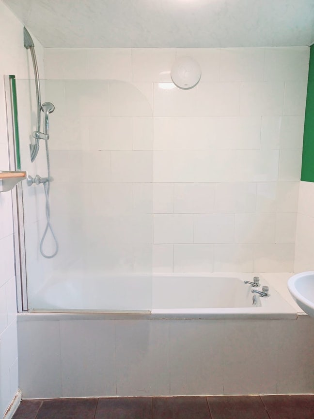 2 bed terraced property  Main Photo