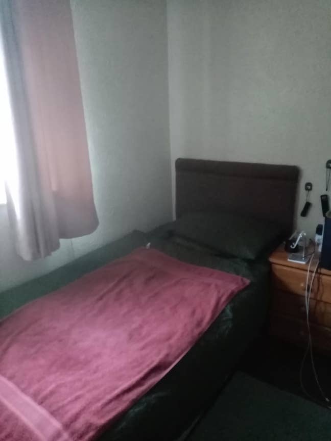 Single room Available soon Main Photo
