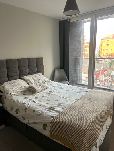 Double En-suite room in Manchester City centre Main Photo