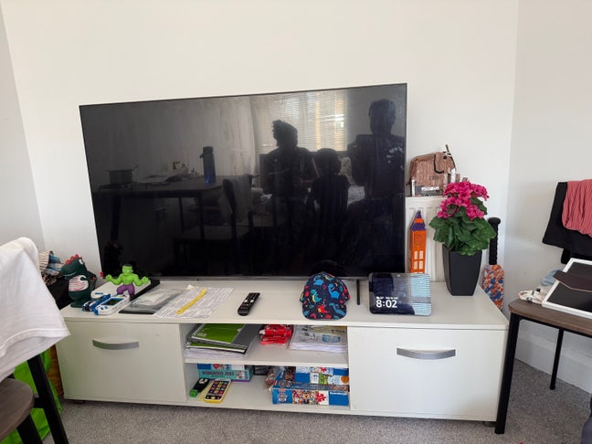 Room available for a month in barking  Main Photo