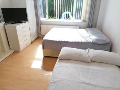 Double Room near Leagrave Station & L&D Hospital Main Photo