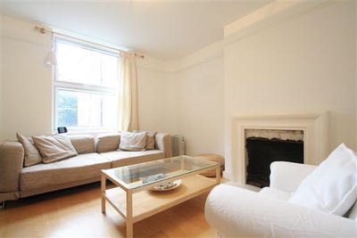 Looking for a 1 Bedroom Flat Main Photo