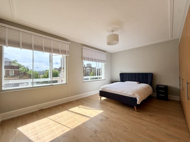 Newly renovated large ensuite room in Marylebone Main Photo