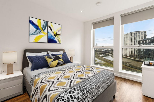 Subletting Room in 2BR in Canning Town Main Photo