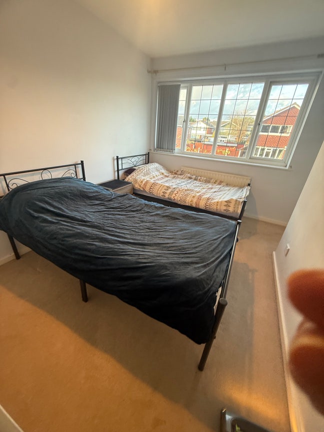 1 ensuite own entrance,&pound;425, 2 rooms  &pound;360 or &pound;400 Main Photo