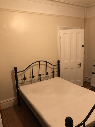Professional house shares  Main Photo