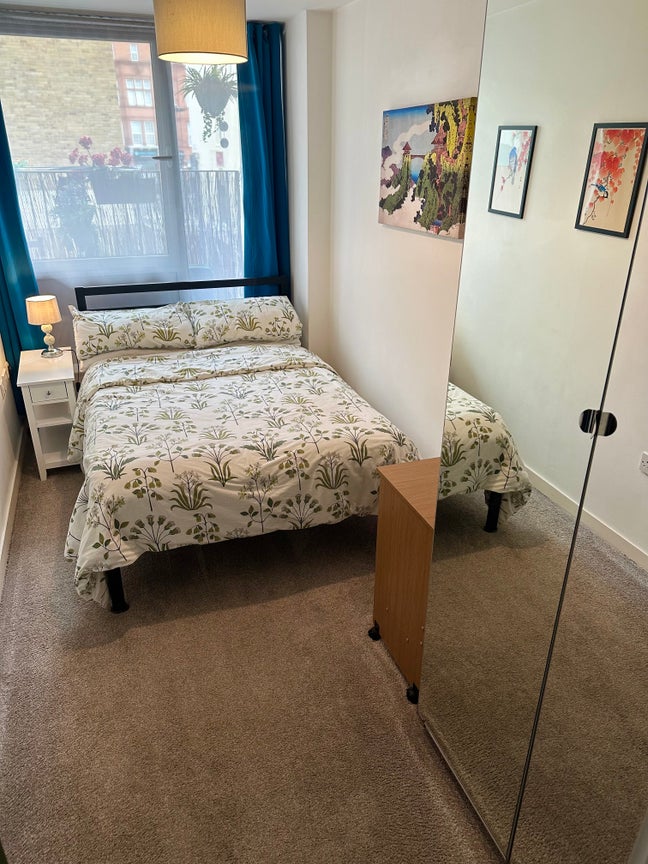 Double Bedroom in Gay Male Flat Share Main Photo