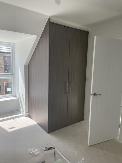 For professionals: quiet, furnished double ensuite Main Photo