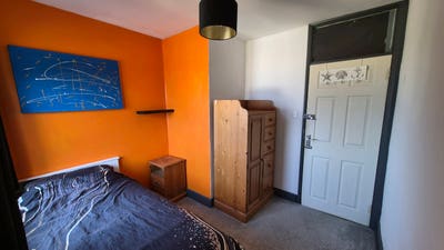 Home from home. Main Photo