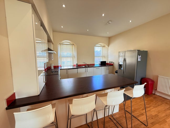 🏡 Seion Chapel Apartment Premium 4 bedroom  Main Photo