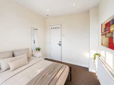 5 Bedroom HMO Available asap in Egha/Holloway uni Main Photo