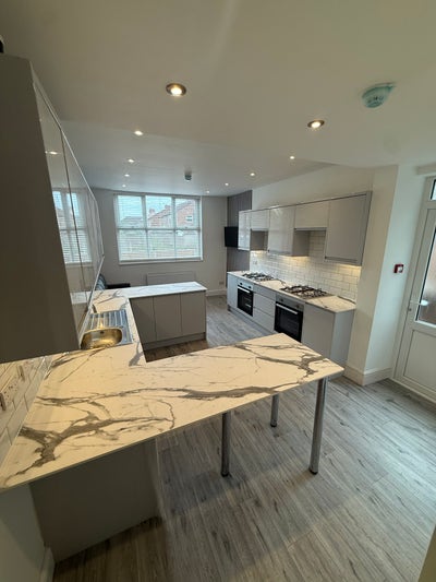 🏡 Brand New Home 🤩  Looking for a brand new you? Main Photo