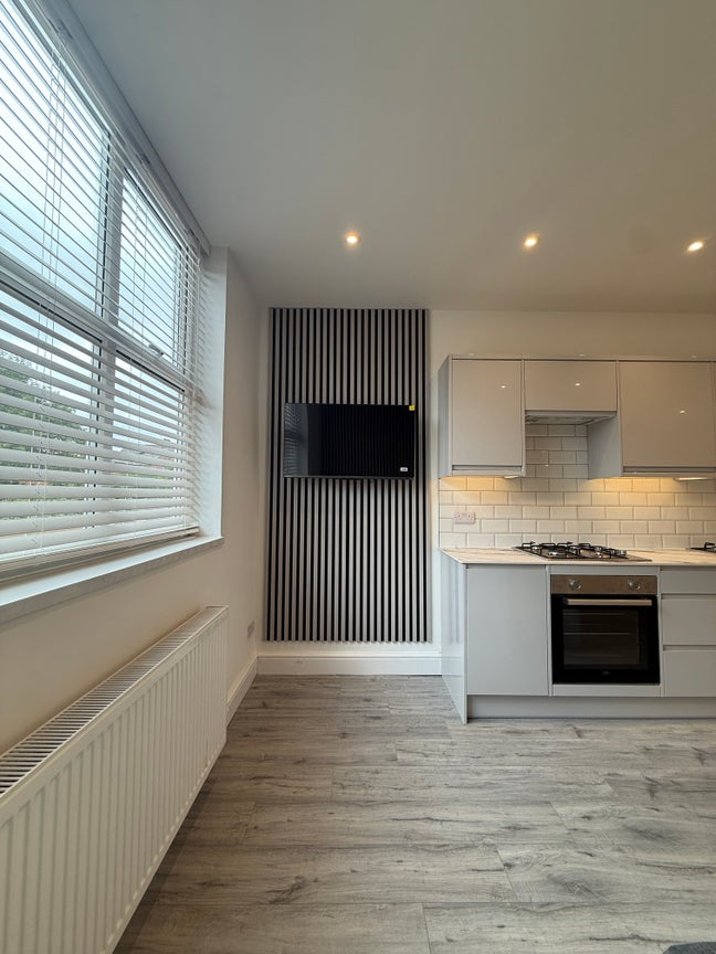 Amazing Refurbished Home looking for  Main Photo