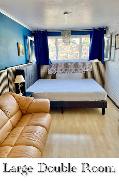 Newly Renovated Furnished Rooms – Crawley Main Photo