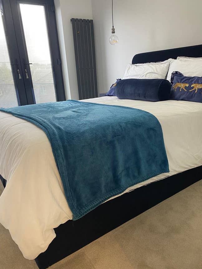 Weekday London Home – Beautiful Ensuite Room  Main Photo