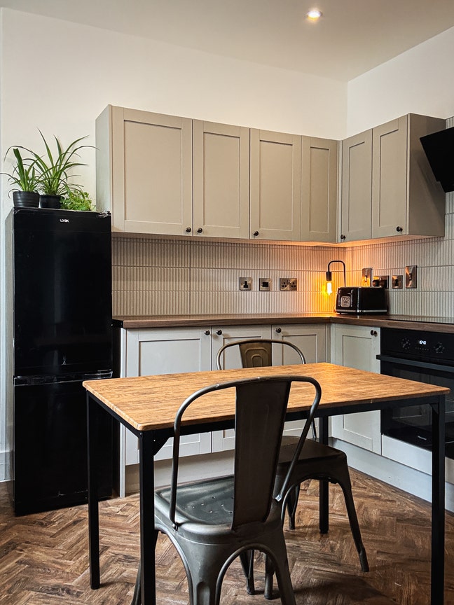 Stylish room with private en-suite! Main Photo