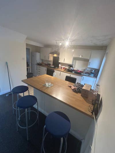 &pound;600 - Shopping Centre/UWE/Buses around the corner Main Photo