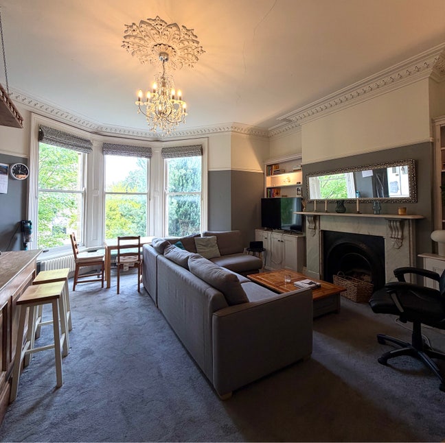 Double Room in 2-Bed Clifton Village Flat Main Photo