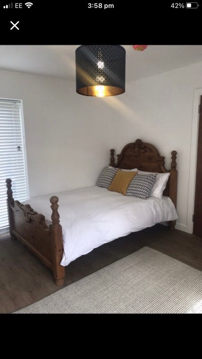 10 minutes from the city , Beautiful house Main Photo