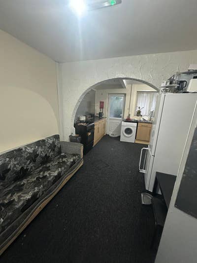 Supported Accomadation - Yardleywood Main Photo