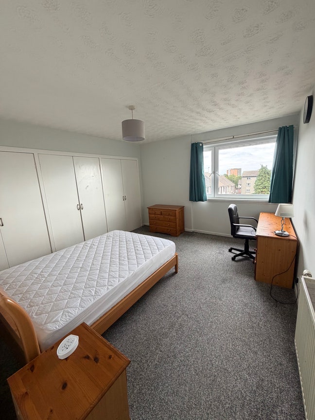 2 Bedroom flat next to ARI hospital  Main Photo