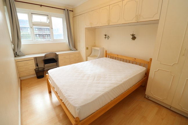 🏙️ 1 Room Available/Prime Location/Old Street Main Photo