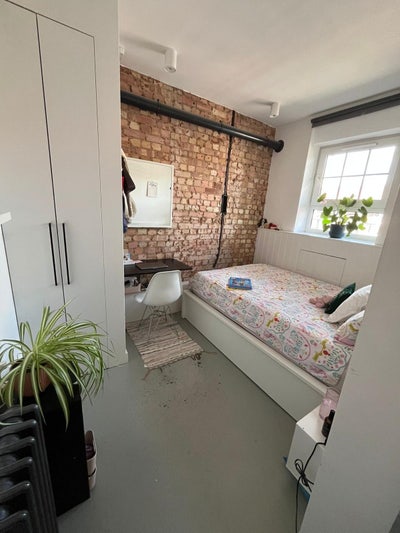 Lovely double room in Aldgate!!! Main Photo