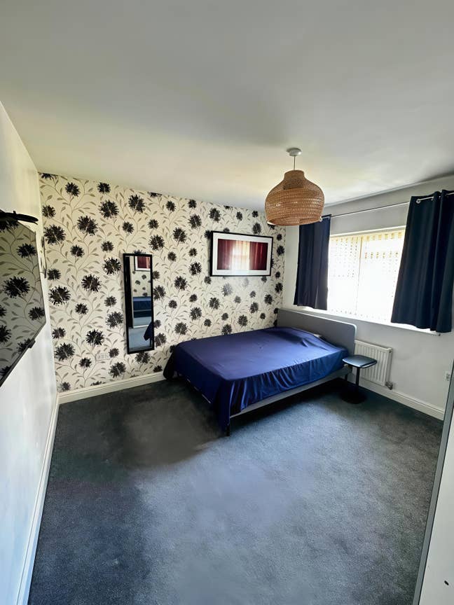  Double  Room  Is  Available In  -  M24  Main Photo