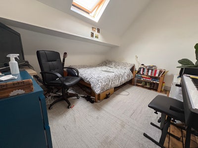 Double room for rent in Victorian Townhouse Main Photo